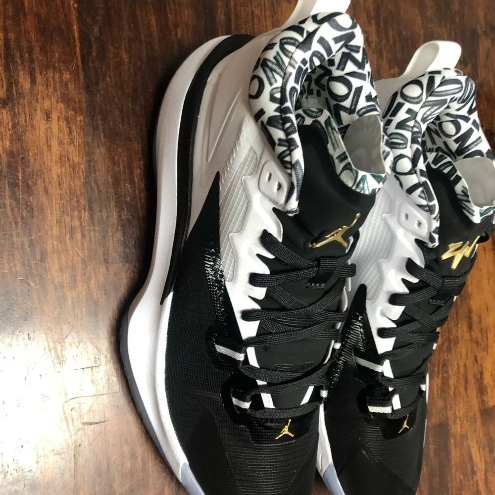 Nike Air Jordan Zion Williamson 1 Black/White Oreo All NEW